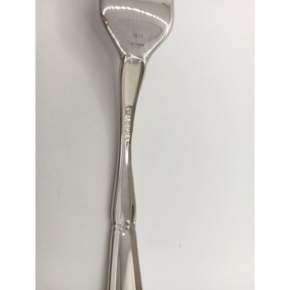 Lenox Holiday Holly & Berry Place Fork Stainless 18/10 Vietnam Free NOS VTG - Picture 2 of 5